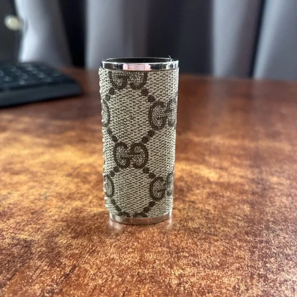 Upcycled Bic case - Picture 3 of 6